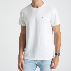 Camiseta Tommy Hilfiger Básica Branca - Etiqueta CE