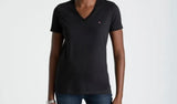 T-Shirt Tommy Hilfiger casual de gola C e gola V. - Etiqueta CE