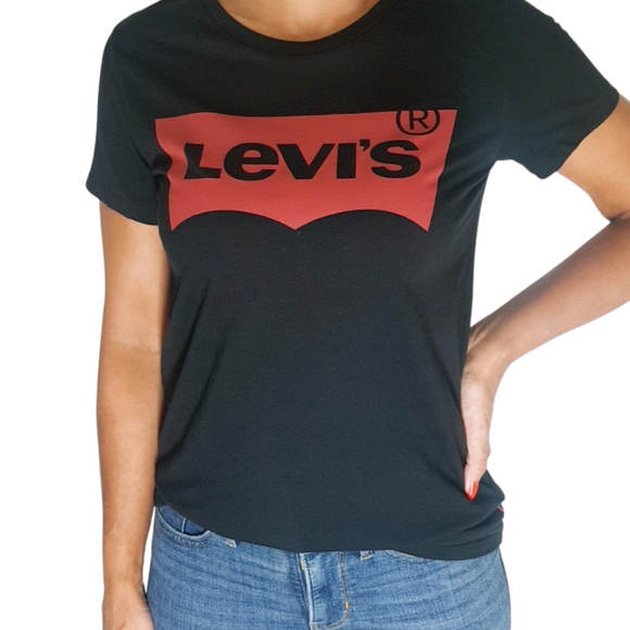 T-Shirt Levi's Preta Logo Batwing Red - Etiqueta CE